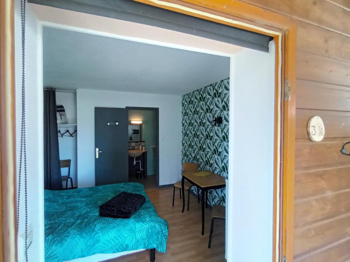 Le Miraillet, Chambre Hote Saint-Illide エクステリア 写真