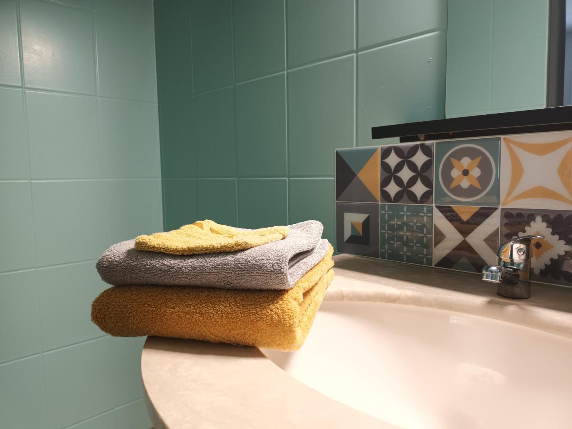 Le Miraillet, Chambre Hote Saint-Illide エクステリア 写真